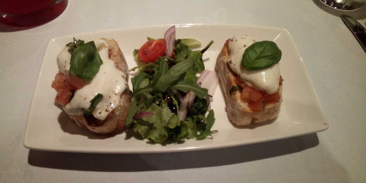 Bruno's Italian Restaurant-7